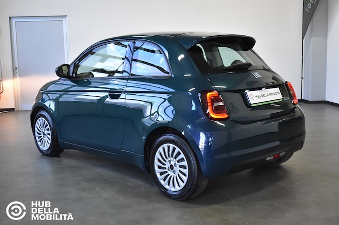 FIAT 500e Berlina 43 kWh